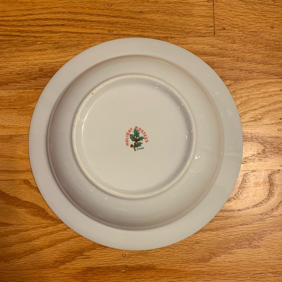 🎉Host Pick🎉 VINTAGE Tienshan Holiday Hostess Two 9” Round Vegetable Bowls - Picture 3 of 4